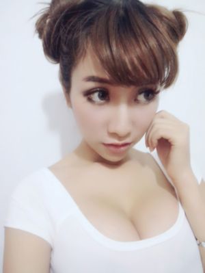 杨旭文